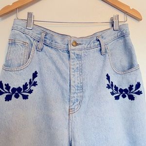 Vintage Embroidered High Waisted Straight Leg Jeans
